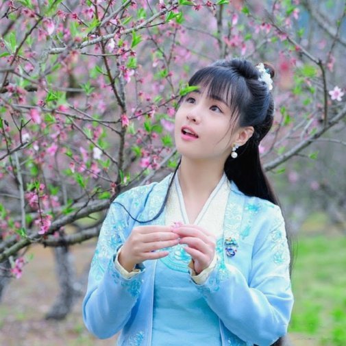 花呗平台客服电话 现在是多少号